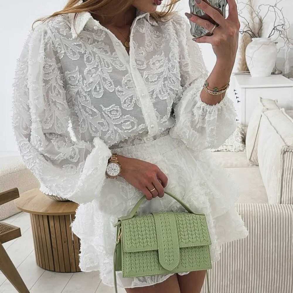 White Casual Minimalist Women's Fuzzy Cardigan And Shorts Set